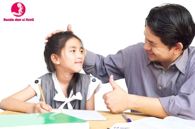 Anak Nurut karena Takut Dihukum? Begini Cara Ajarkan Disiplin yang Sejati